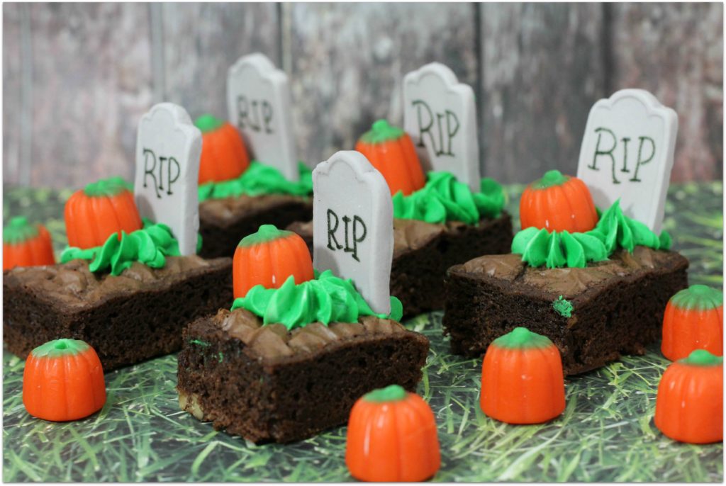 RIP Halloween Grave Brownies